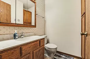 2627 Homestead Dr, Naperville, IL 60564 - Photo 12