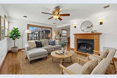 16948 Briargate Drive, Country Club Hills, IL 60478 - Photo 8