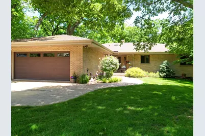 2107 S Pow Wow Trail, Beloit, WI 53511 - Photo 2