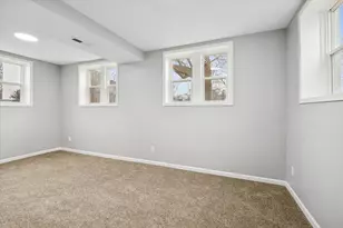 3101 Lebanon Ave, Zion, IL 60099 - Photo 12