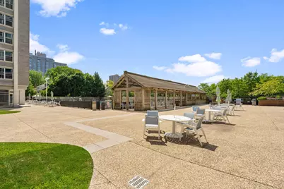 4250 N Marine Drive #1729, Chicago, IL 60613 - Photo 32