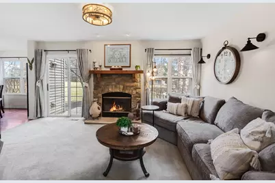 560 Lancaster Drive, Pingree Grove, IL 60140 - Photo 8