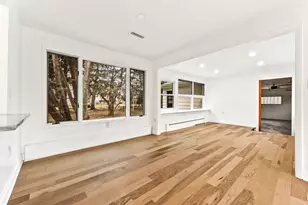 2018 N West St, Wheaton, IL 60187 - Photo 16