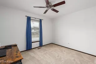 668 Londonberry Ln, Bolingbrook, IL 60440 - Photo 16