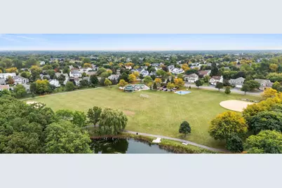 1300 Kettering Road, Mundelein, IL 60060 - Photo 18