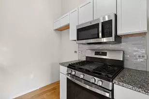 455 Kennedy Pl, Vernon Hills, IL 60061 - Photo 8