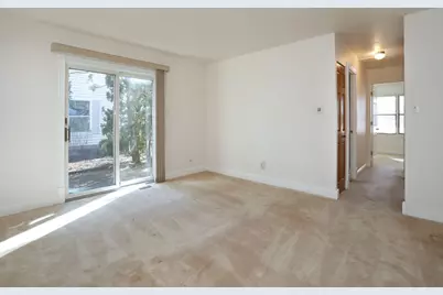 511 Eagle Court #0, Schaumburg, IL 60194 - Photo 6