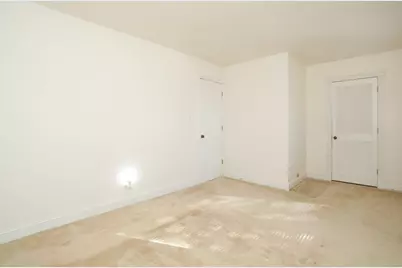 511 Eagle Court #0, Schaumburg, IL 60194 - Photo 12