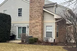 3033 Anton Cir, Aurora, IL 60504 - Photo 4