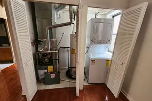 346 E 41st St, Chicago, IL 60653 - Photo 6