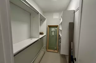 4243 N Damen Ave, Chicago, IL 60618 - Photo 20