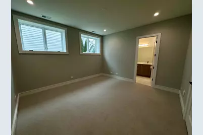 4243 N Damen Avenue #1R, Chicago, IL 60618 - Photo 14