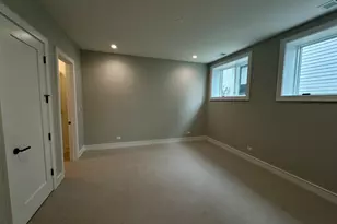 4243 N Damen Ave, Chicago, IL 60618 - Photo 18