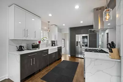 7620 Keeler Avenue, Skokie, IL 60076 - Photo 6