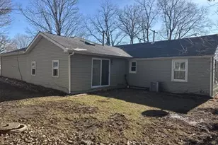 3100 Sportsman Club Rd, Bourbonnais, IL 60914 - Photo 4