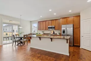 2824 Chevy Chase Ln, Naperville, IL 60564 - Photo 8