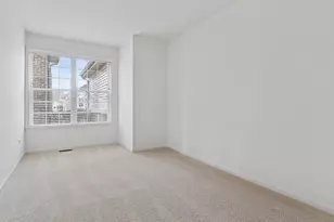 2824 Chevy Chase Ln, Naperville, IL 60564 - Photo 18