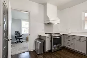 917 Wenonah Ave, Oak Park, IL 60304 - Photo 10