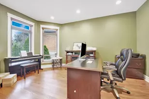 2323 Douglas Ave, Des Plaines, IL 60018 - Photo 30