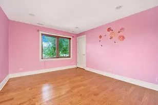 2323 Douglas Ave, Des Plaines, IL 60018 - Photo 20