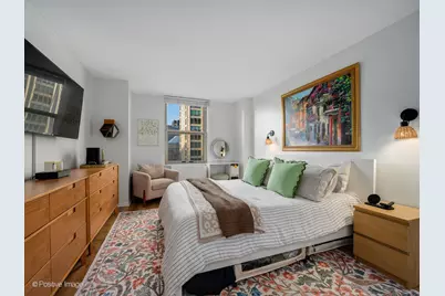 525 W Hawthorne Place #602, Chicago, IL 60657 - Photo 14