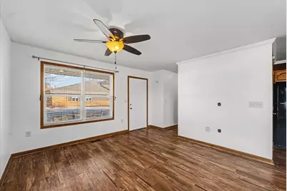 306 B W Lytle Street, Newman, IL 61942 - Photo 8