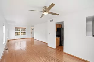 3716 Fiday Rd, Joliet, IL 60431 - Photo 6