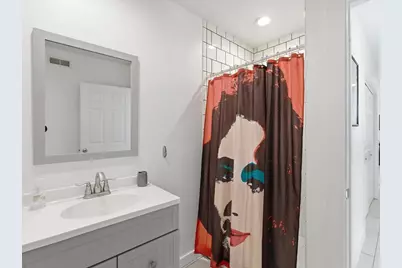 204 N 2nd Street, Le Claire, IA 52753 - Photo 32