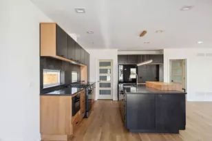 1752 MacLean Ct, Glenview, IL 60025 - Photo 14