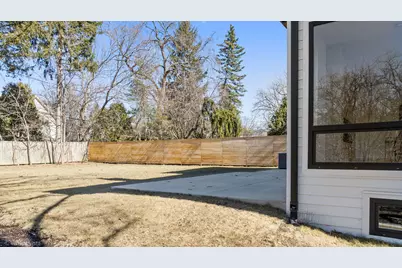 1752 Maclean Court, Glenview, IL 60025 - Photo 42