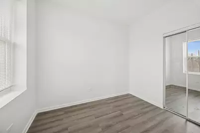 342 S Kostner Avenue, Chicago, IL 60624 - Photo 18