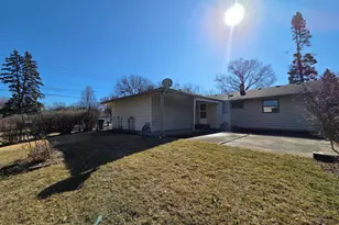 2104 Delcy Dr, Rockford, IL 61107 - Photo 22