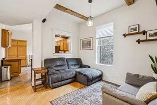 2346 W Augusta Blvd, Chicago, IL 60622 - Photo 6