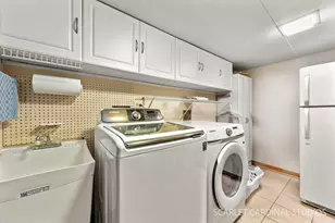 232 S Oakland Ave, Villa Park, IL 60181 - Photo 28