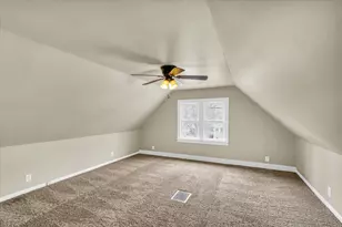 502 E Washington St, Urbana, IL 61801 - Photo 16