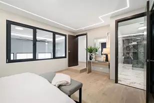 3024 W Irving Park Rd, Chicago, IL 60618 - Photo 14