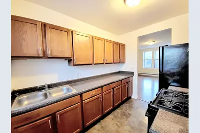 3215 W Diversey Avenue #304, Chicago, IL 60647 - Photo 4
