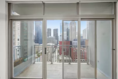 600 N Dearborn Street #1812, Chicago, IL 60654 - Photo 12