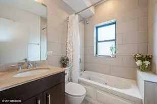 3401 N Greenview Ave, Chicago, IL 60657 - Photo 8