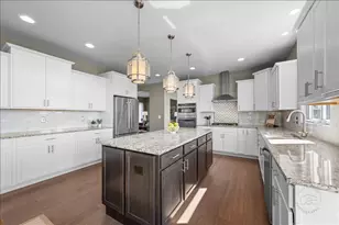 39W509 Norton Lake Dr, Saint Charles, IL 60175 - Photo 14