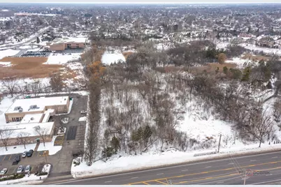 5176 Aptakisic Road, Long Grove, IL 60047 - Photo 2