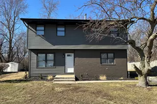 1147 N Chicago Ave, Kankakee, IL 60901 - Photo 1