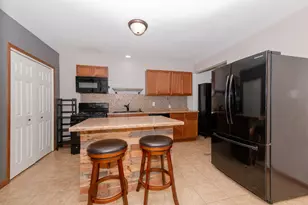 511 Armstrong St, Morris, IL 60450 - Photo 10