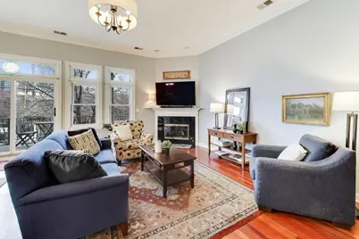 [Address not provided], Chicago, IL 60613 - Photo 4