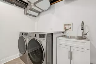 5426 N Western Ave, Chicago, IL 60625 - Photo 38