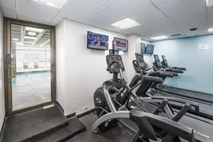 2650 N Lakeview Ave, Chicago, IL 60614 - Photo 14