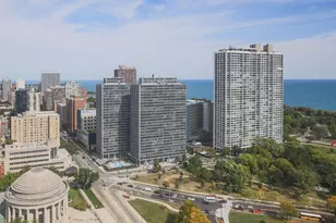 2650 N Lakeview Ave, Chicago, IL 60614 - Photo 18