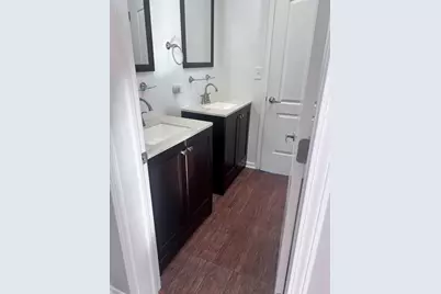 20 W Hinsdale Avenue #2, Hinsdale, IL 60521 - Photo 8