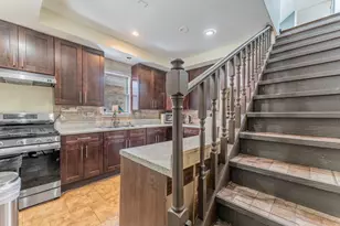 1333 Willow Ave, Des Plaines, IL 60016 - Photo 16