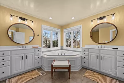 3N441 Vachel Lindsay Street, Saint Charles, IL 60175 - Photo 18